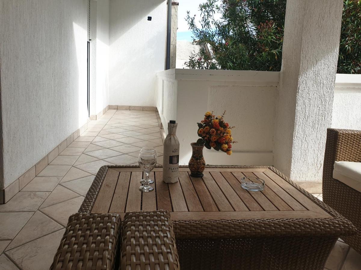 Villa Spanjol Rab Town Bagian luar foto